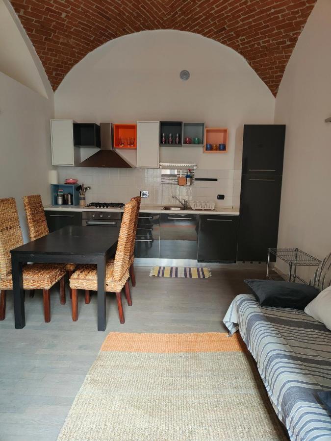 Accogliente Appartamento Tipo Loft Turin Exterior photo